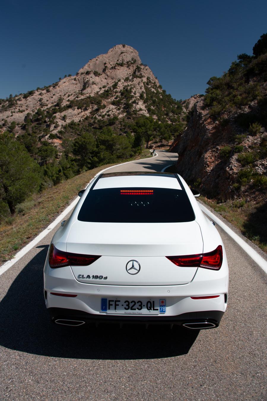 Mercedes-Benz CLA180 d AMG Line 2019 года  (WW) (фото 24 из 28)